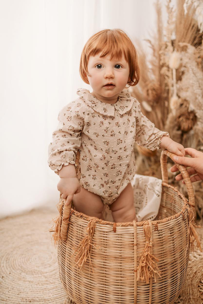 Fringe basket