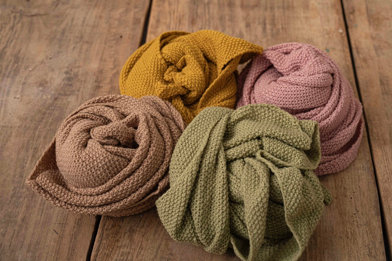 Triangle-Wrap knit