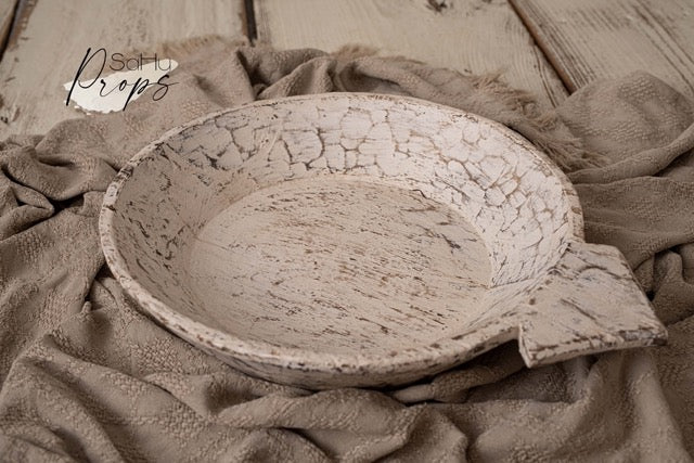 Whitewashed wooden bowl
