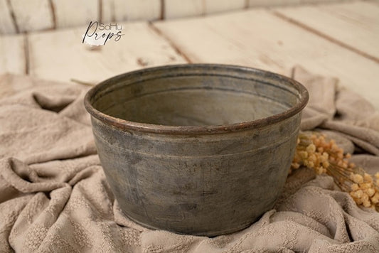 small round metal bowl